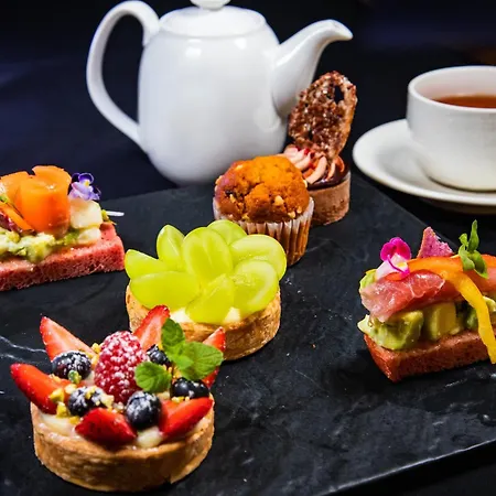 Holiday Inn & Suites Shin Osaka By Ihg-3