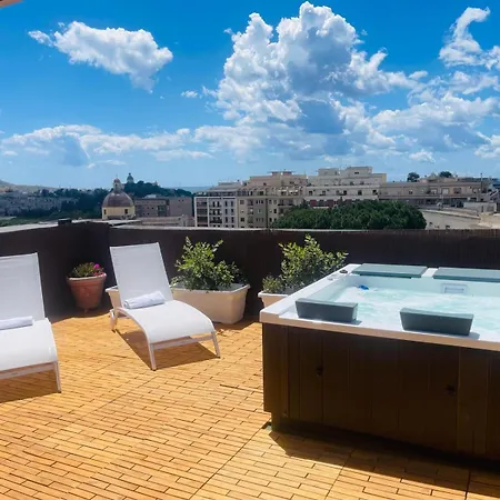 Bluemoon Sardinia Roof Garden Jacuzzi-3