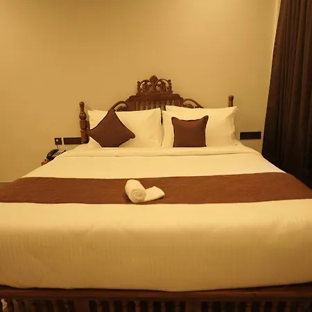 Aadisaktthi Resorts & Spa Kovalam-3