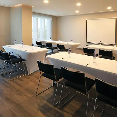 City Express Plus By Marriott Mexicali-3