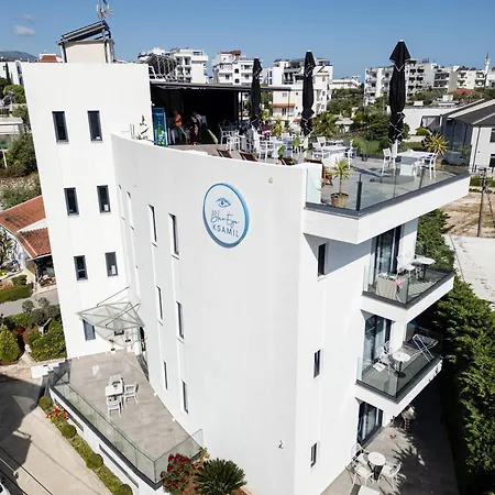 Blue Eye Hotel-2
