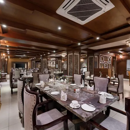 Hotel The Kingsbury-2