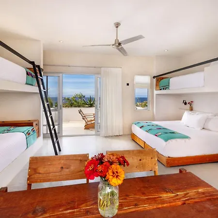 Topia Retreat - Surf Suite Sur-2