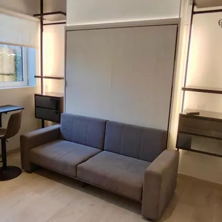 Live Home Rooms-3