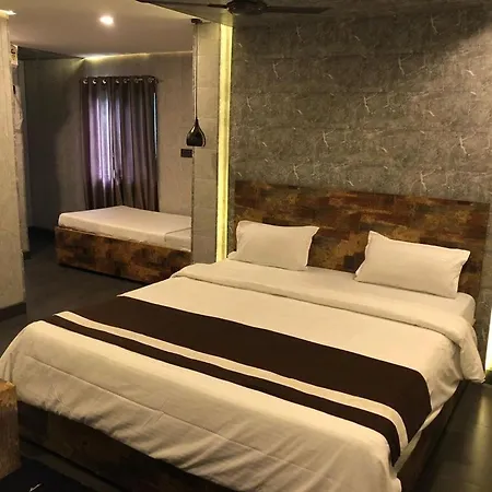 Aariv Inn Baga Beach-3