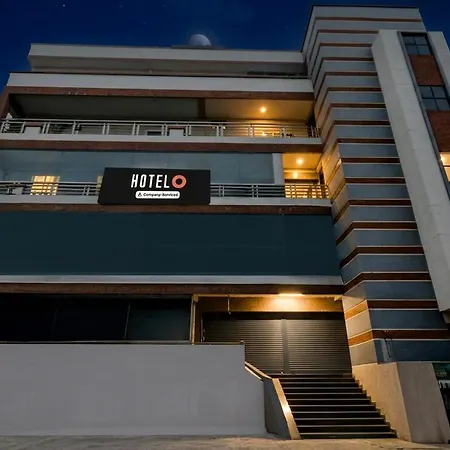 Super Hotel O Malkajgiri-2