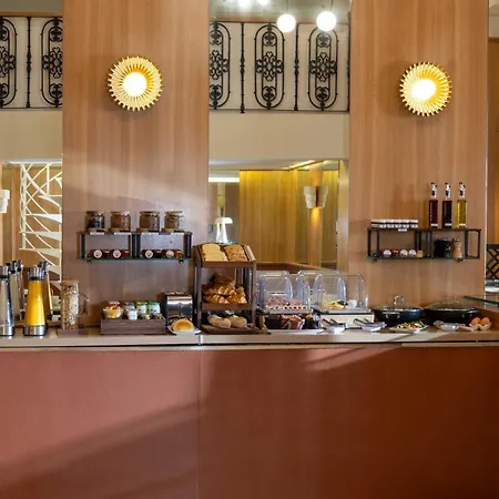 Hotel Le Clery-2