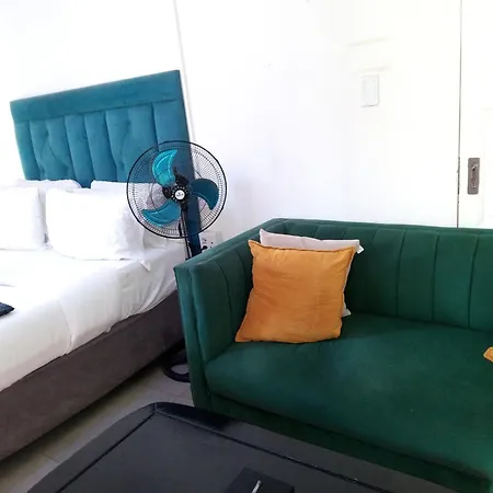 Lancaster Guest House-2