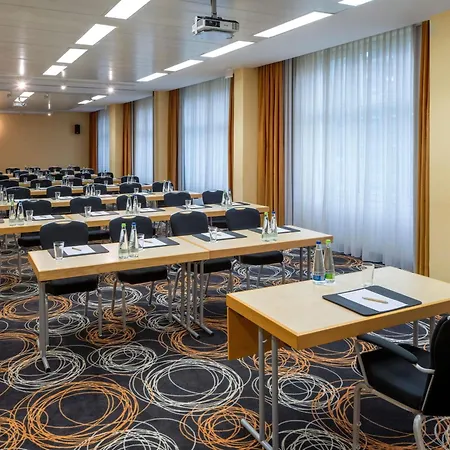 Moevenpick Hotel Nuernberg Airport-3