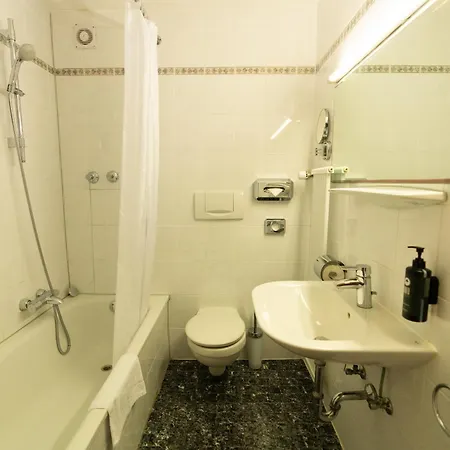 Hotel Mondial Munich-2