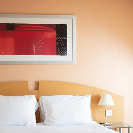 Holiday Inn Ashford - North A20 By Ihg-3