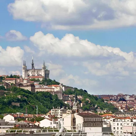 Hôtel Mercure Lyon Centre Charpennes-2