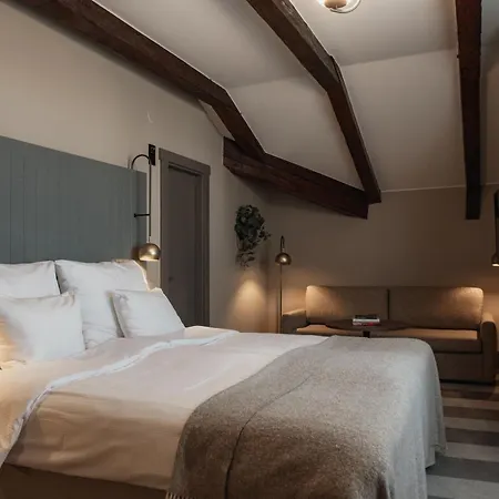 Home Hotel Bilan-2