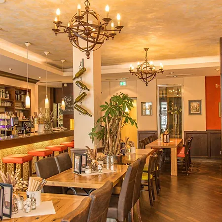 Hotel Weisses Lamm-2