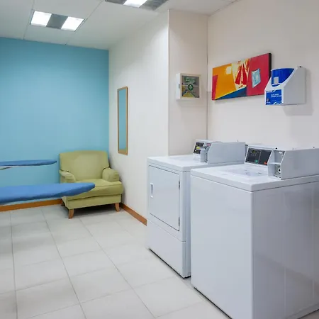 Holiday Inn Express Hong Kong Causeway Bay By Ihg-2