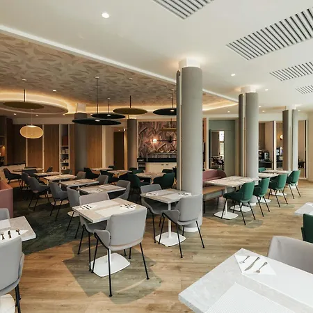 Novotel Clermont-Ferrand-2