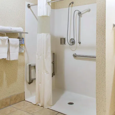 Quality Inn & Suites-2