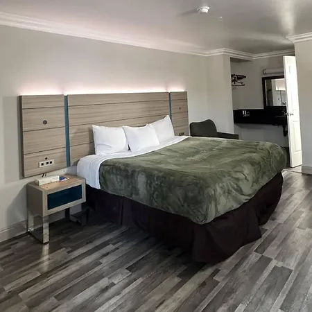 Rodeway Inn Ventura Midtown-2
