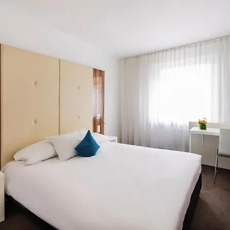 Ibis Styles Frankfurt City-3