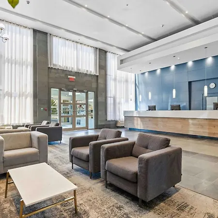 Sandman Hotel & Suites Calgary West-2
