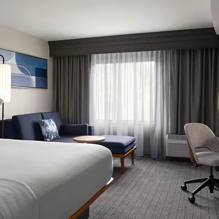 Courtyard By Marriott Atlanta Buford Mall Of Georgia-3