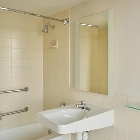 Hotel Rendale Washington Dc-2