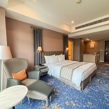 Grand Victoria Hotel-2