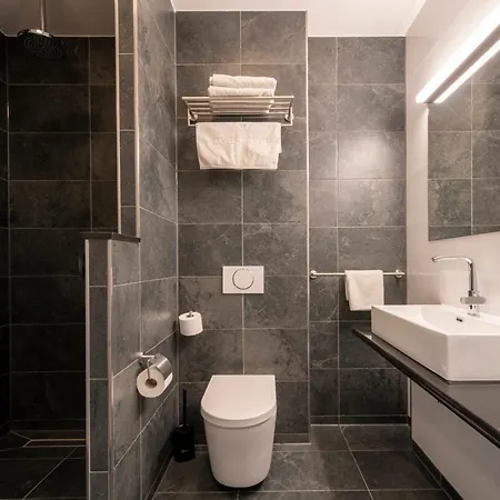 Bastion Hotel Vlaardingen-2