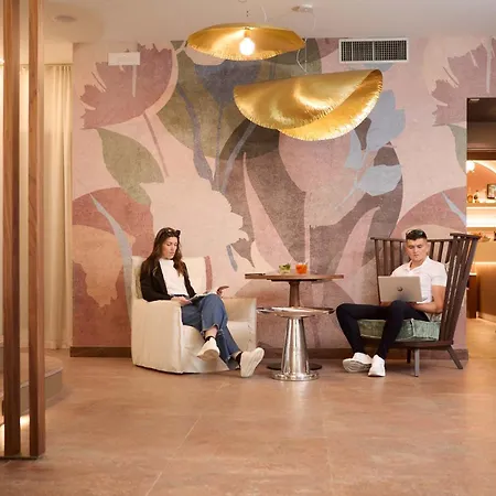 Hotel Centrale-2