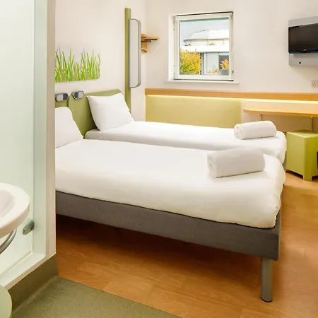 Ibis Budget Sheffield Arena-2