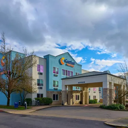 Comfort Suites Springfield-Eugene-3