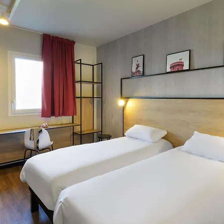 ibis Falaise Coeur de Normandie-3