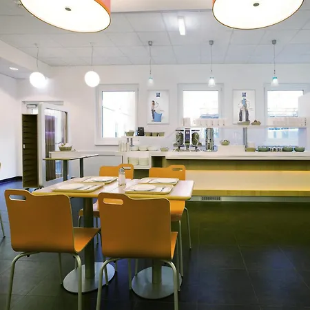 Ibis Budget Wien Messe-3