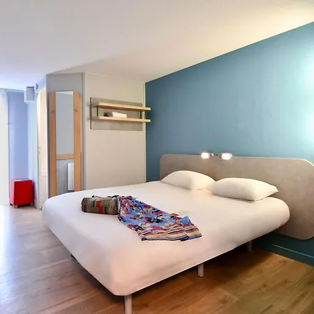 Ibis Budget Vannes-2
