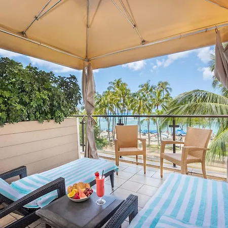 Hyatt Regency Waikiki Beach Resort & Spa-2