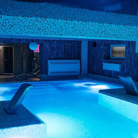 Marmaros Apart-Hotel & Spa-2