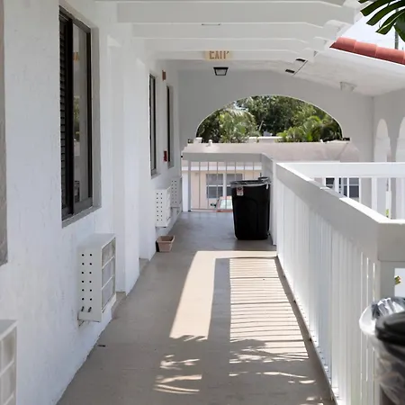 Palm Breeze Hotel-2
