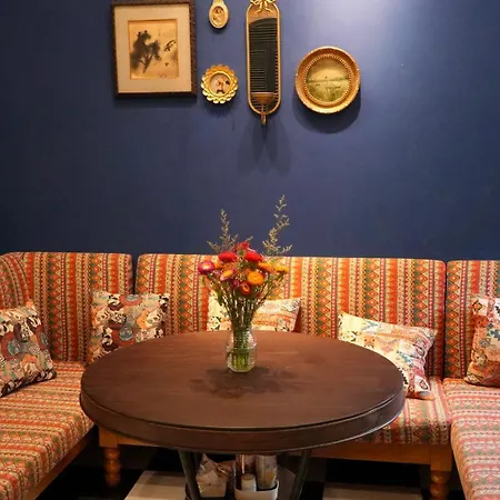 Beauty House-3