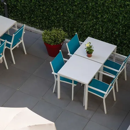 Ibis Budget Menton Bord De Mer-2