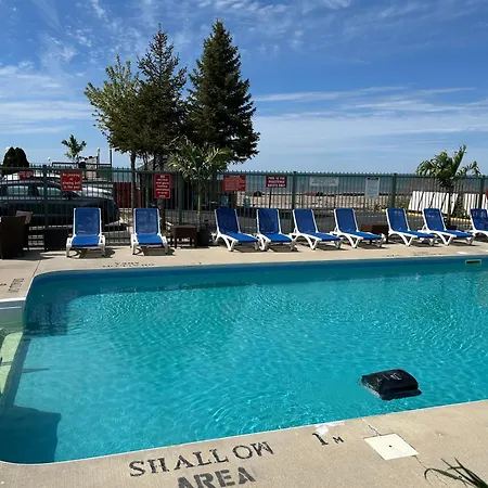 Lakeview Resort Motel-2