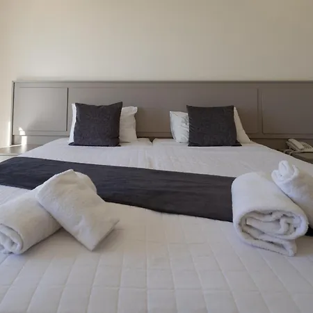 Piere - Anne Beach Hotel-3