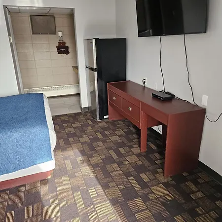 Alaskan Motel-3