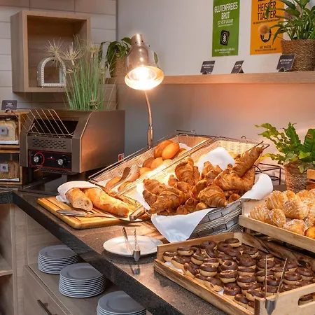 Holiday Inn Frankfurt Airport By Ihg-2