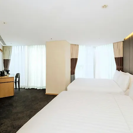 Hotel 108, Hong Kong-3