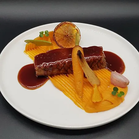 Hôtel Interlaken Lounge Bar&Spa-3