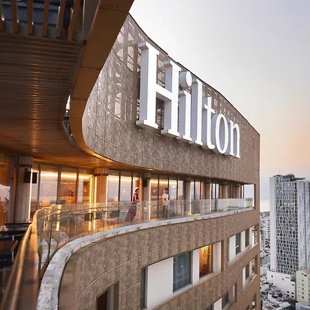 Hilton Da Nang-2