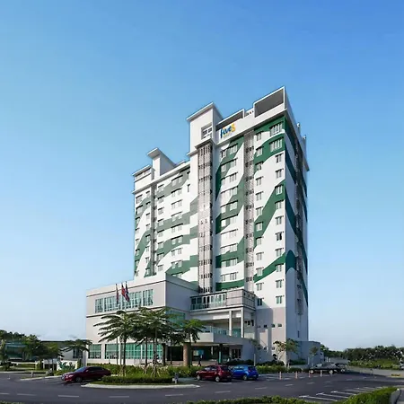 Fives Hotel Desaru-3