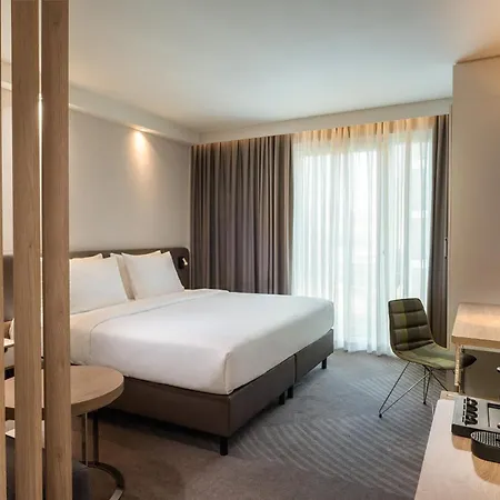 Holiday Inn - Hamburg - Berliner Tor By Ihg-3