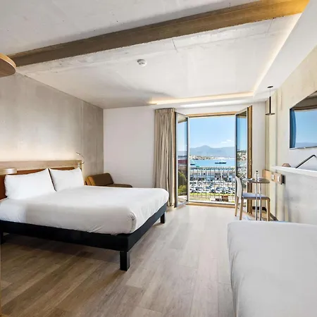 Ibis Styles Ajaccio Napoleon-2