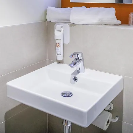 Ibis Budget Huerta De Murcia-3